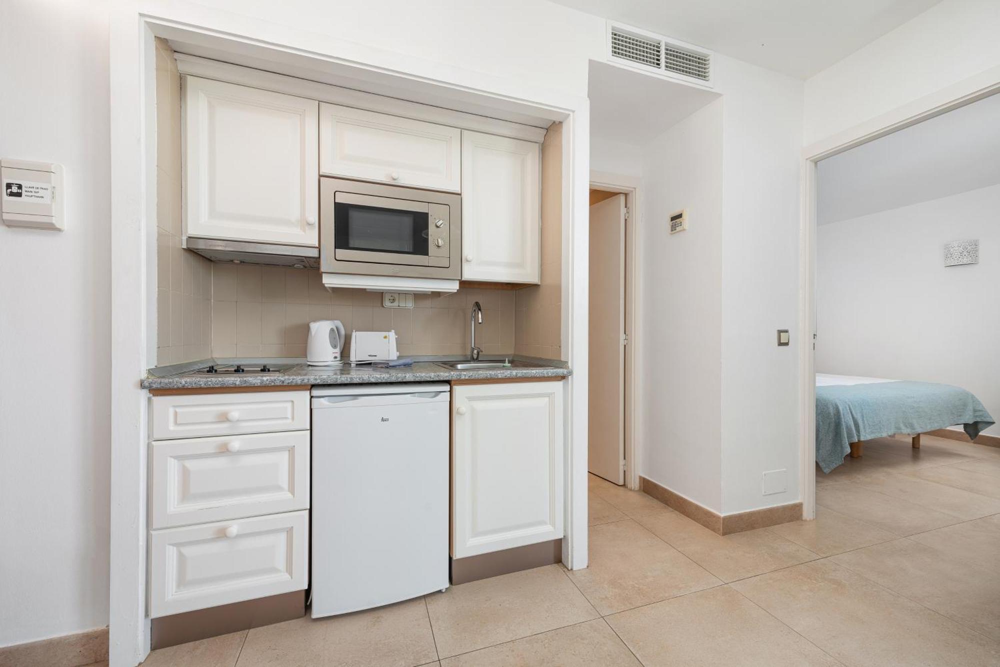 Apartamentos Ferrera Pins Cala Ferrera  Extérieur photo