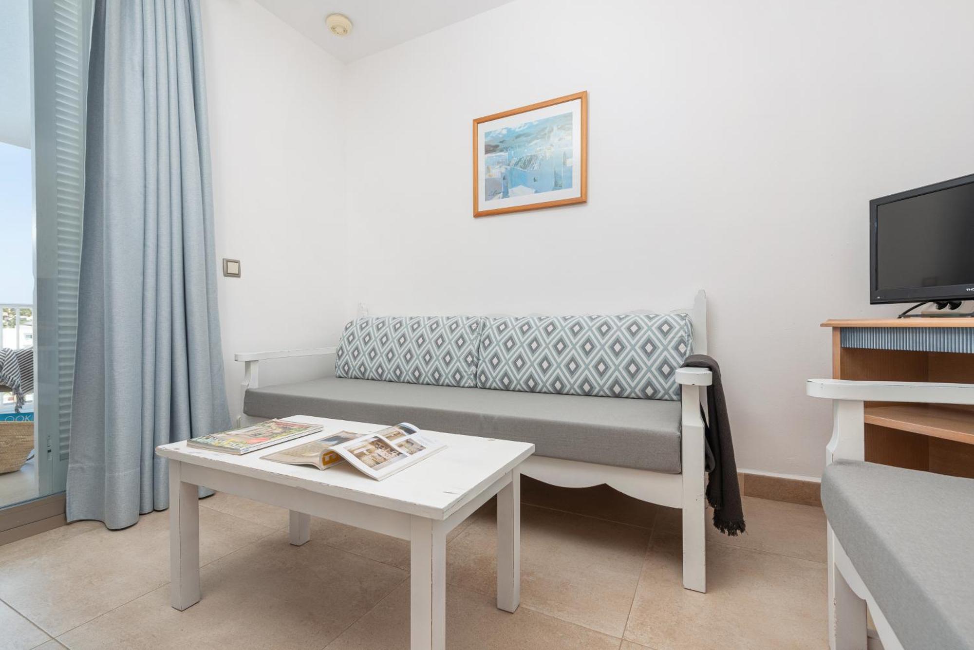 Apartamentos Ferrera Pins Cala Ferrera  Extérieur photo